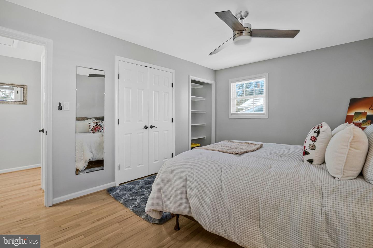 2314 APPLE HILL RD, ALEXANDRIA, Virginia 22308, 5 Bedrooms Bedrooms, ,3 BathroomsBathrooms,Residential,For sale,2314 APPLE HILL RD,VAFX2287978 MLS # VAFX2287978