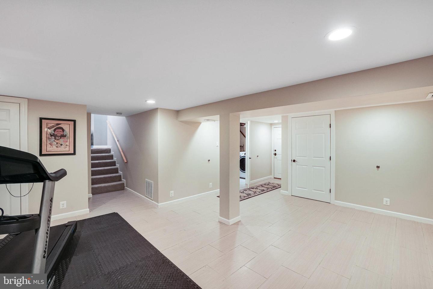 2314 APPLE HILL RD, ALEXANDRIA, Virginia 22308, 5 Bedrooms Bedrooms, ,3 BathroomsBathrooms,Residential,For sale,2314 APPLE HILL RD,VAFX2287978 MLS # VAFX2287978