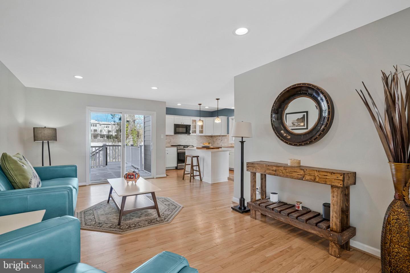 2314 APPLE HILL RD, ALEXANDRIA, Virginia 22308, 5 Bedrooms Bedrooms, ,3 BathroomsBathrooms,Residential,For sale,2314 APPLE HILL RD,VAFX2287978 MLS # VAFX2287978