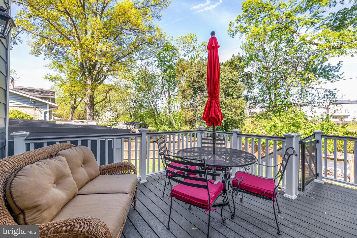 2314 APPLE HILL RD, ALEXANDRIA, Virginia 22308, 5 Bedrooms Bedrooms, ,3 BathroomsBathrooms,Residential,For sale,2314 APPLE HILL RD,VAFX2287978 MLS # VAFX2287978