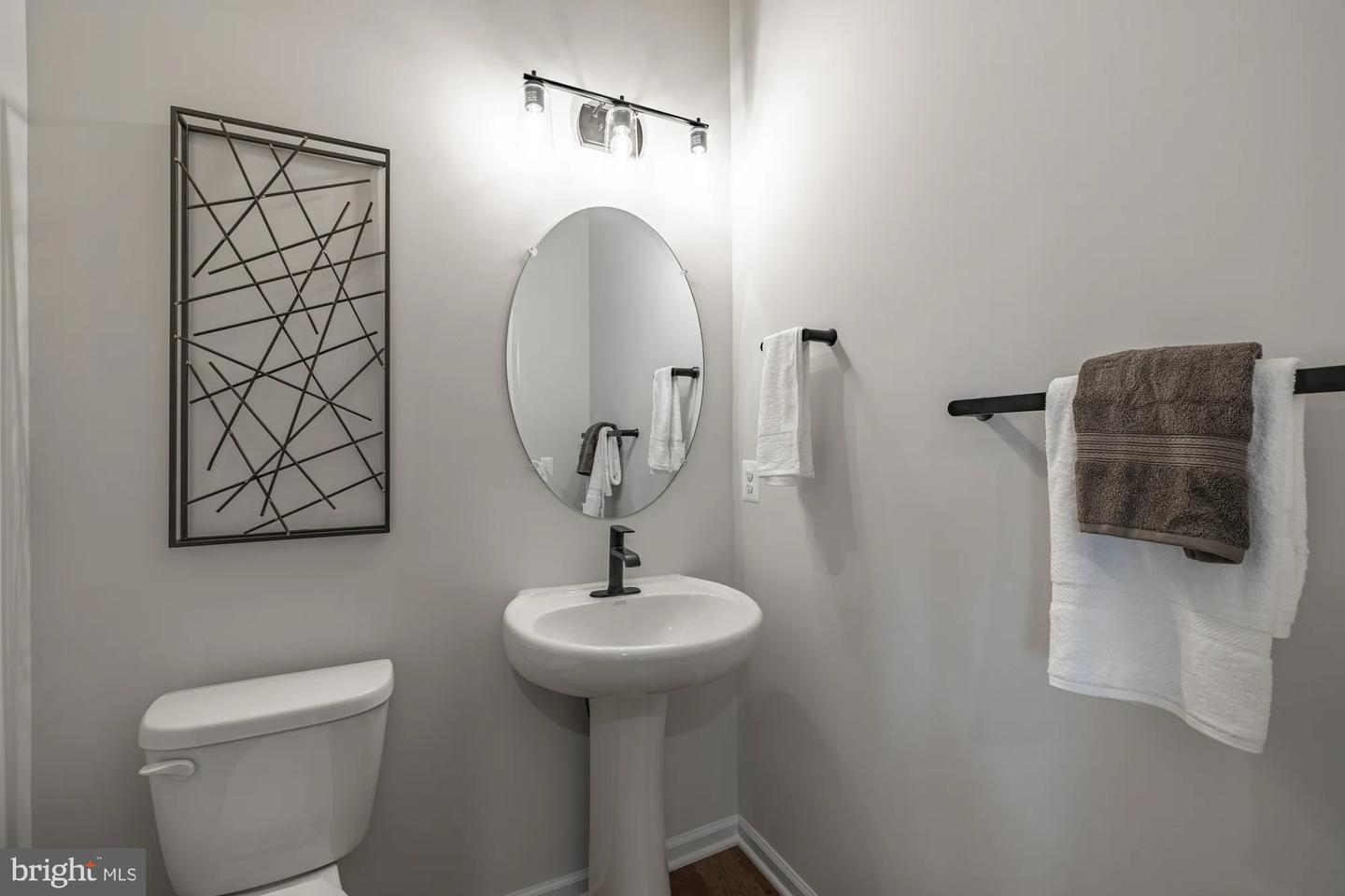 378 BAYBERRY LN, ZION CROSSROADS, Virginia 22942, 3 Bedrooms Bedrooms, 8 Rooms Rooms,2 BathroomsBathrooms,Residential,For sale,378 BAYBERRY LN,VALA2009236 MLS # VALA2009236