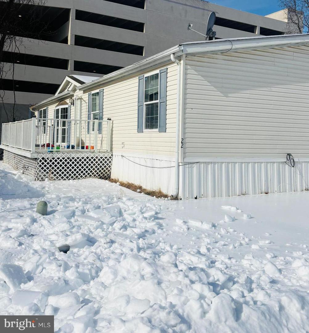 22 PRINCE WILLIAM CIR, DUMFRIES, Virginia 22026, 3 Bedrooms Bedrooms, ,2 BathroomsBathrooms,Residential,For sale,22 PRINCE WILLIAM CIR,VAPW2111466 MLS # VAPW2111466