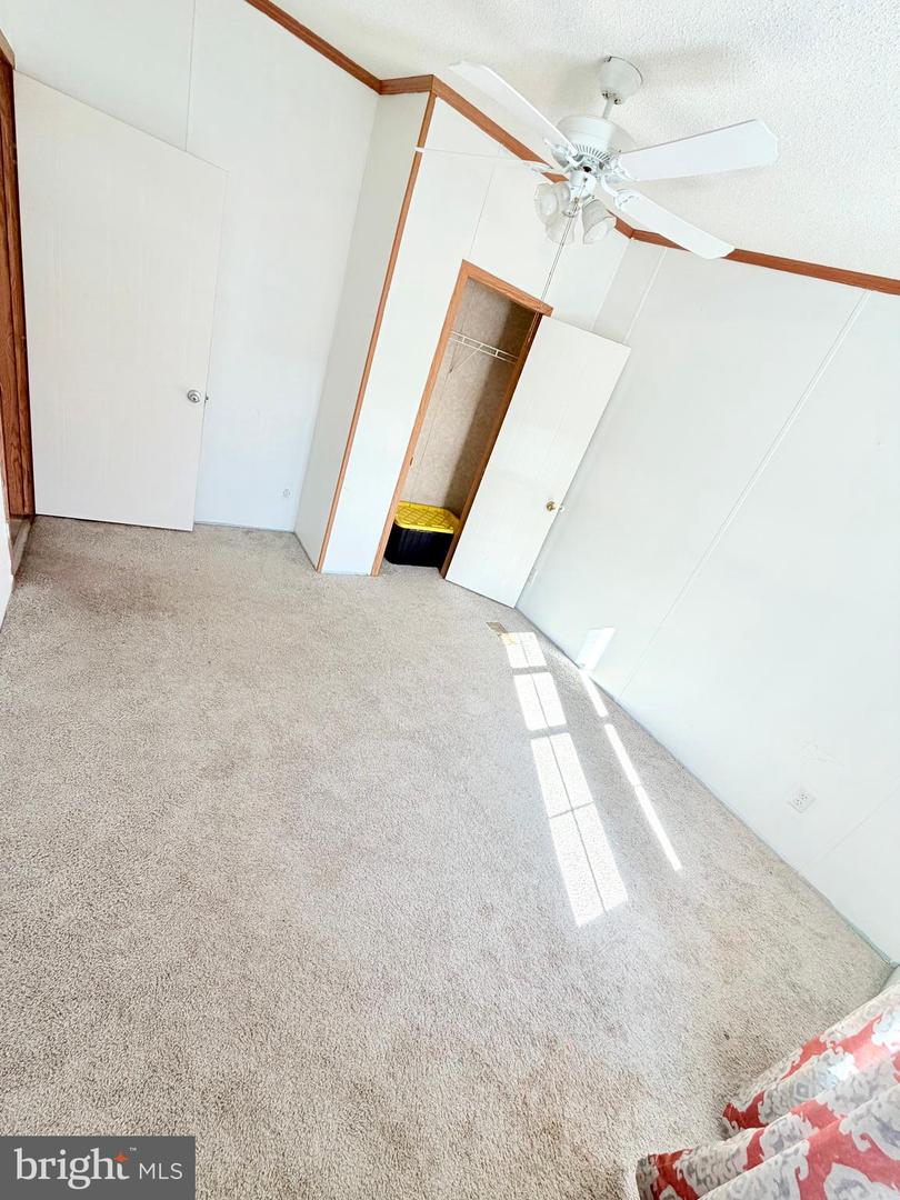 22 PRINCE WILLIAM CIR, DUMFRIES, Virginia 22026, 3 Bedrooms Bedrooms, ,2 BathroomsBathrooms,Residential,For sale,22 PRINCE WILLIAM CIR,VAPW2111466 MLS # VAPW2111466