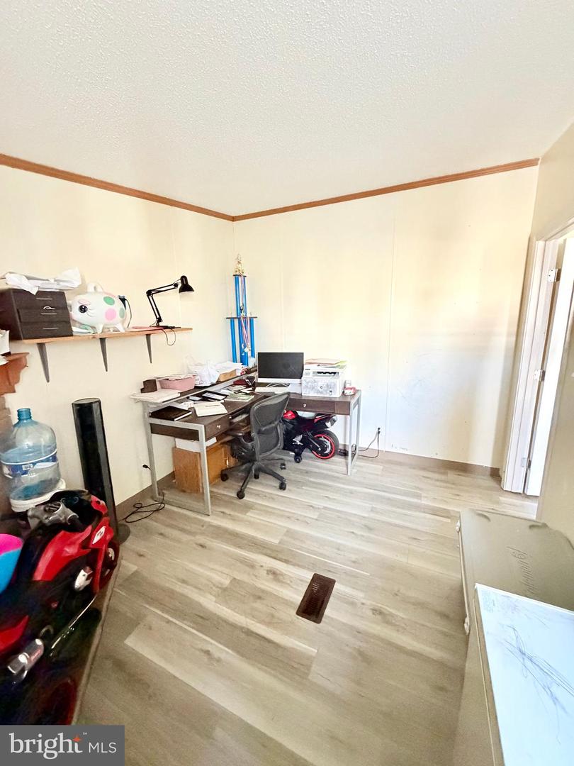 22 PRINCE WILLIAM CIR, DUMFRIES, Virginia 22026, 3 Bedrooms Bedrooms, ,2 BathroomsBathrooms,Residential,For sale,22 PRINCE WILLIAM CIR,VAPW2111466 MLS # VAPW2111466