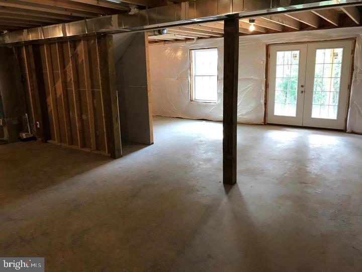 120 RIDGE TOP LN., LINDEN, Virginia 22642, 3 Bedrooms Bedrooms, ,2 BathroomsBathrooms,Residential,For sale,120 RIDGE TOP LN.,VAWR2013278 MLS # VAWR2013278