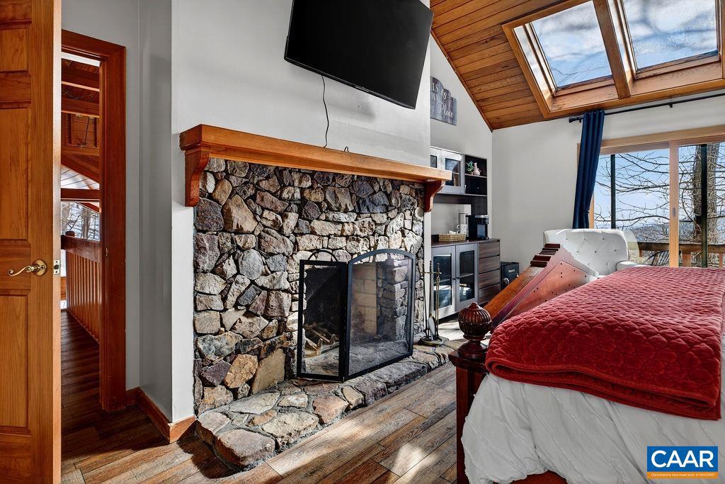 2129 LAUREL SPRINGS DR, WINTERGREEN RESORT, Virginia 22967, 4 Bedrooms Bedrooms, ,3 BathroomsBathrooms,Residential,For sale,2129 LAUREL SPRINGS DR,672885 MLS # 672885 2129 LAUREL SPRINGS DR, WINTERGREEN RESORT, Virginia 22967, 4 Bedrooms Bedrooms, ,3 BathroomsBathrooms,Residential,For sale,2129 LAUREL SPRINGS DR,672885 MLS # 672885