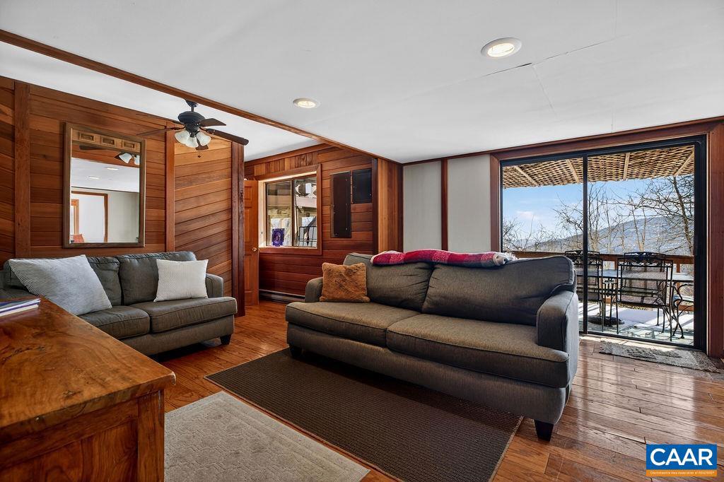 2129 LAUREL SPRINGS DR, WINTERGREEN RESORT, Virginia 22967, 4 Bedrooms Bedrooms, ,3 BathroomsBathrooms,Residential,For sale,2129 LAUREL SPRINGS DR,672885 MLS # 672885 2129 LAUREL SPRINGS DR, WINTERGREEN RESORT, Virginia 22967, 4 Bedrooms Bedrooms, ,3 BathroomsBathrooms,Residential,For sale,2129 LAUREL SPRINGS DR,672885 MLS # 672885