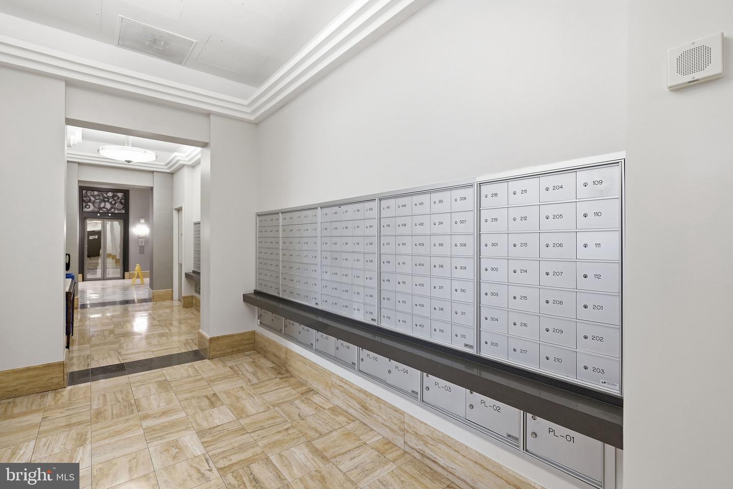 3101 N HAMPTON DR #718, ALEXANDRIA, Virginia 22302, 2 Bedrooms Bedrooms, ,2 BathroomsBathrooms,Residential,For sale,3101 N HAMPTON DR #718,VAAX2053638 MLS # VAAX2053638