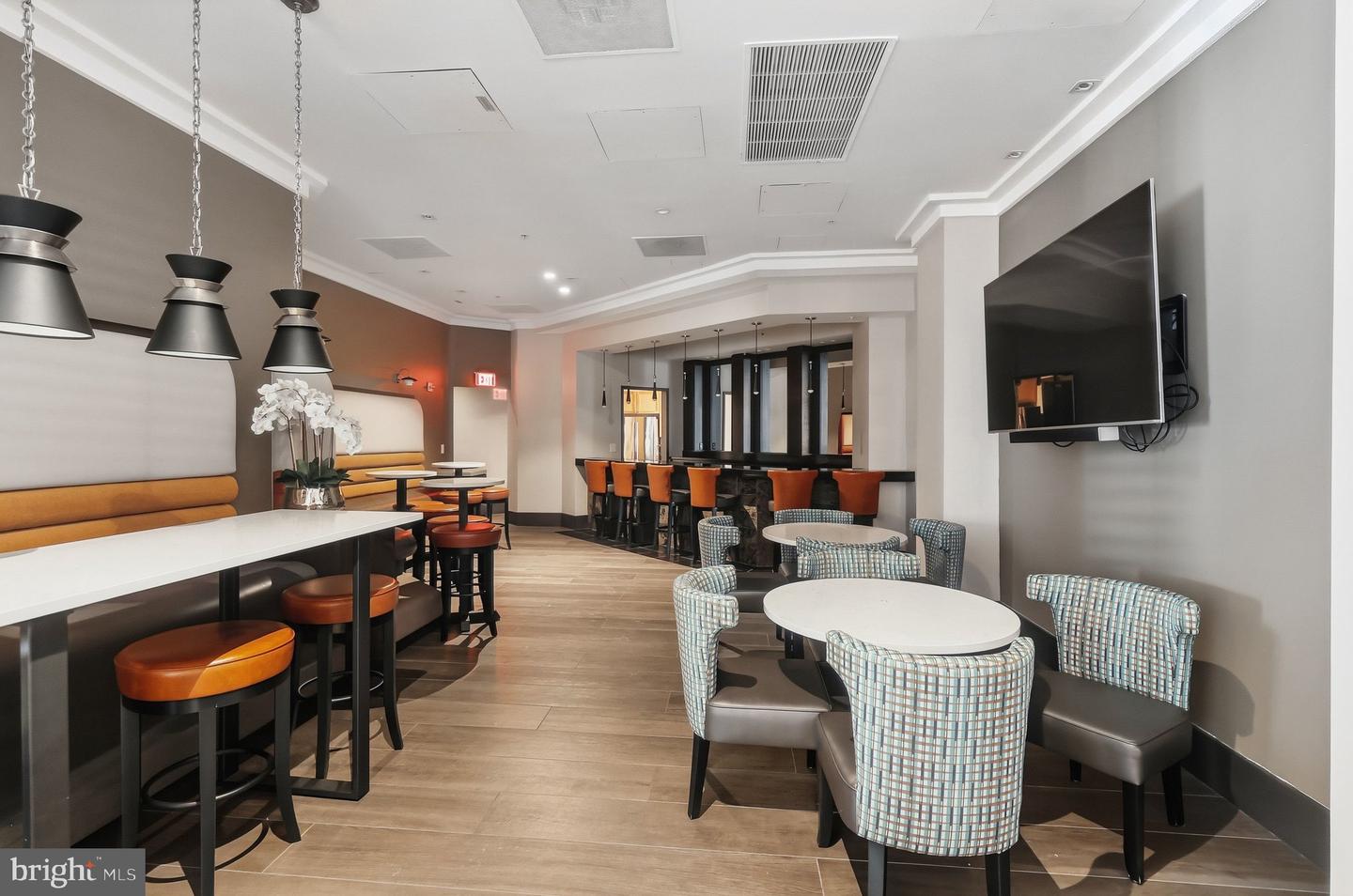 3101 N HAMPTON DR #718, ALEXANDRIA, Virginia 22302, 2 Bedrooms Bedrooms, ,2 BathroomsBathrooms,Residential,For sale,3101 N HAMPTON DR #718,VAAX2053638 MLS # VAAX2053638