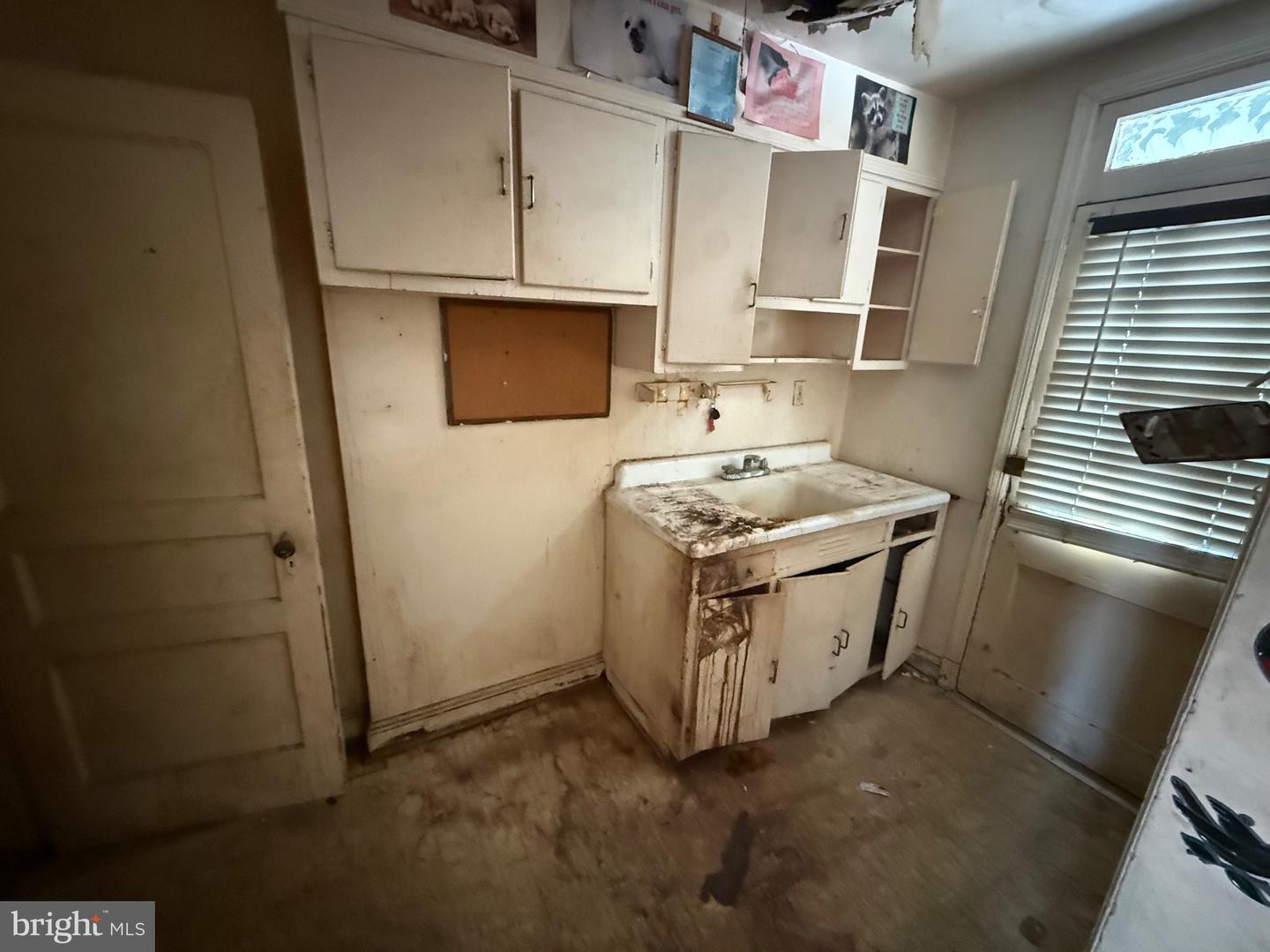 1447 BANGOR ST SE, WASHINGTON, District Of Columbia 20020, 2 Bedrooms Bedrooms, ,1 BathroomBathrooms,Residential,For sale,1447 BANGOR ST SE,DCDC2243802 MLS # DCDC2243802 1447 BANGOR ST SE, WASHINGTON, District Of Columbia 20020, 2 Bedrooms Bedrooms, ,1 BathroomBathrooms,Residential,For sale,1447 BANGOR ST SE,DCDC2243802 MLS # DCDC2243802