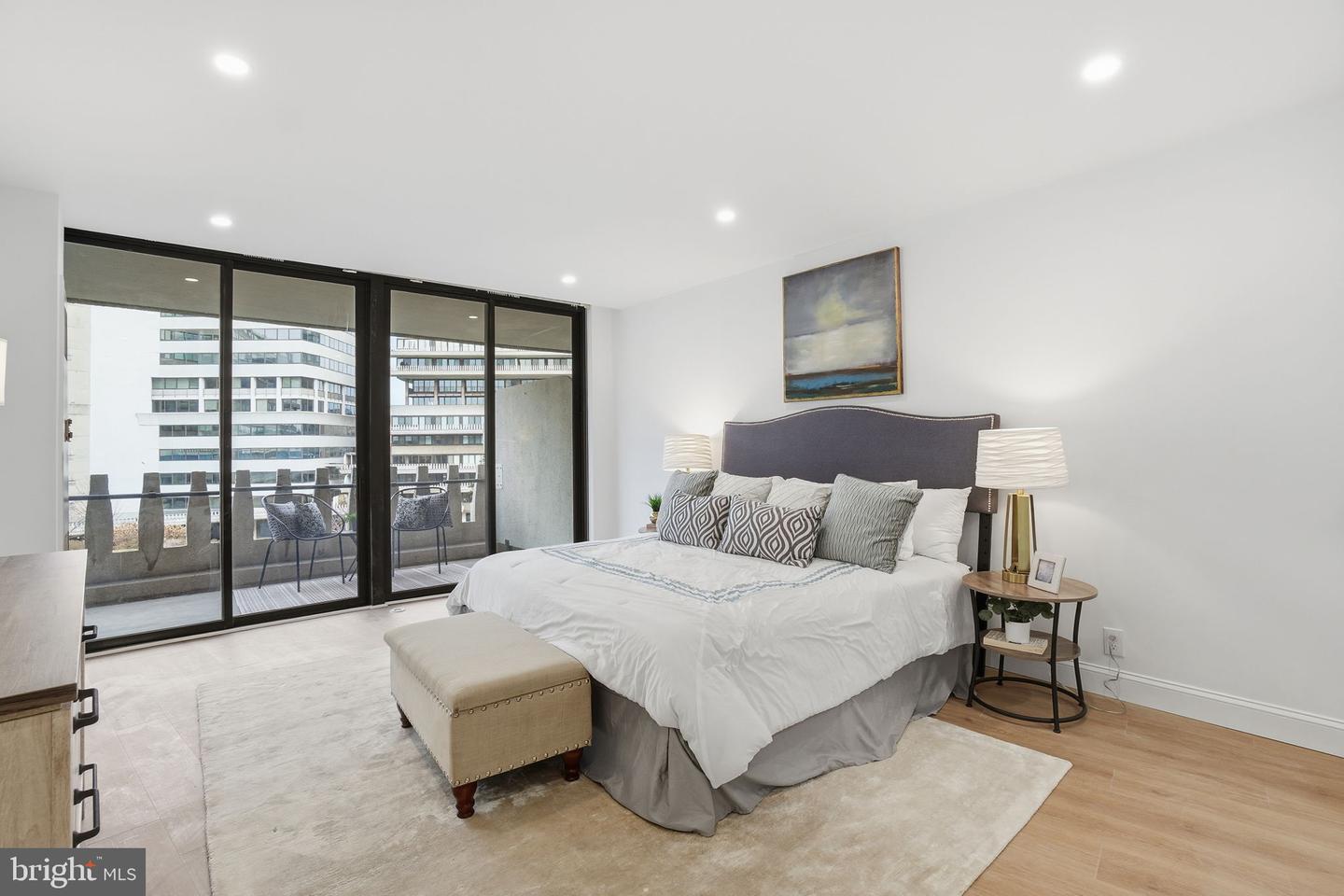 700 NEW HAMPSHIRE AVE NW #609, WASHINGTON, District Of Columbia 20037, 1 Bedroom Bedrooms, ,2 BathroomsBathrooms,Residential,For sale,700 NEW HAMPSHIRE AVE NW #609,DCDC2243808 MLS # DCDC2243808