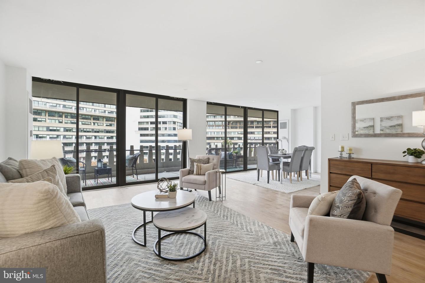 700 NEW HAMPSHIRE AVE NW #609, WASHINGTON, District Of Columbia 20037, 1 Bedroom Bedrooms, ,2 BathroomsBathrooms,Residential,For sale,700 NEW HAMPSHIRE AVE NW #609,DCDC2243808 MLS # DCDC2243808