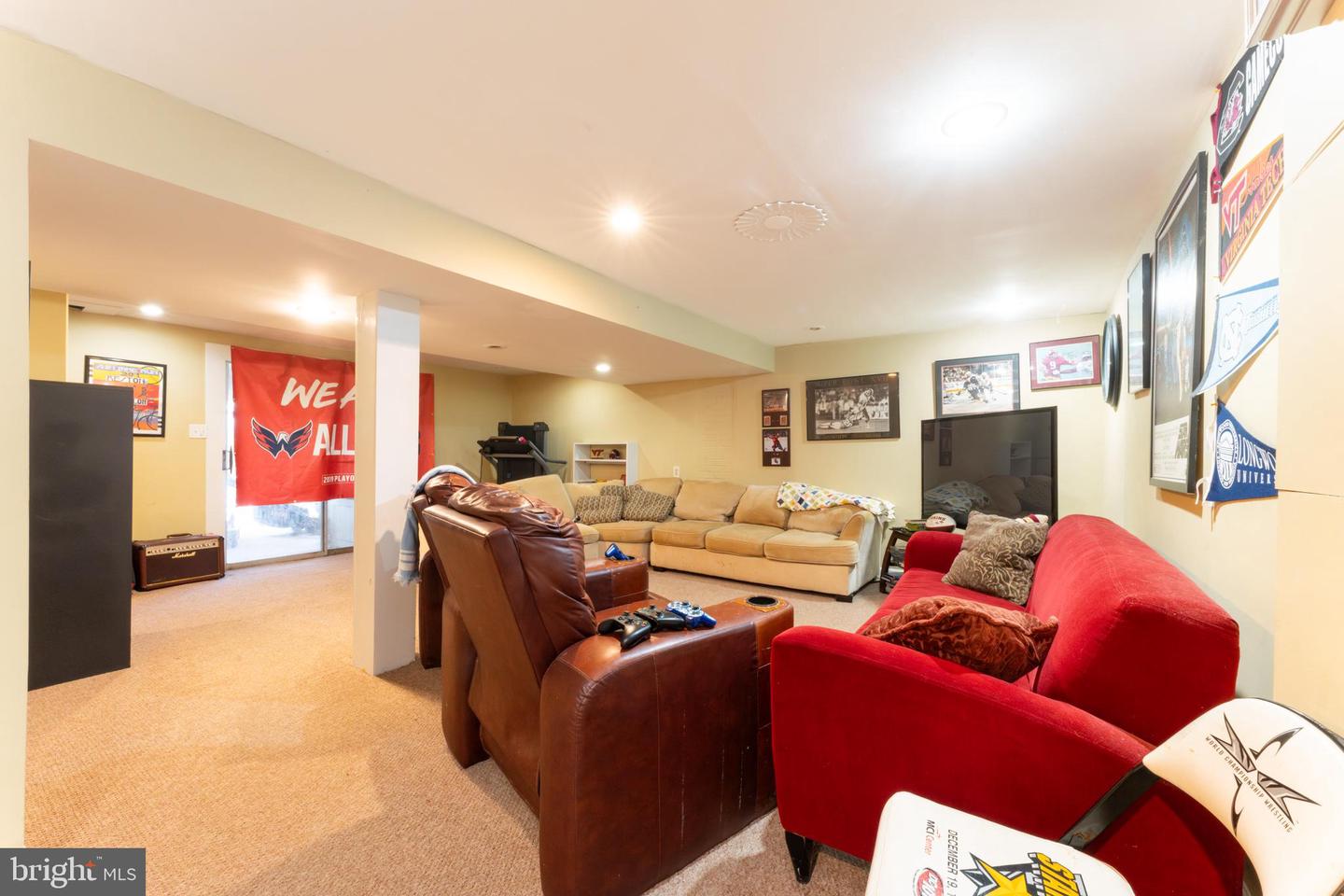 9723 COUNSELLOR DR, VIENNA, Virginia 22181, 4 Bedrooms Bedrooms, ,2 BathroomsBathrooms,Residential,For sale,9723 COUNSELLOR DR,VAFX2210480 MLS # VAFX2210480