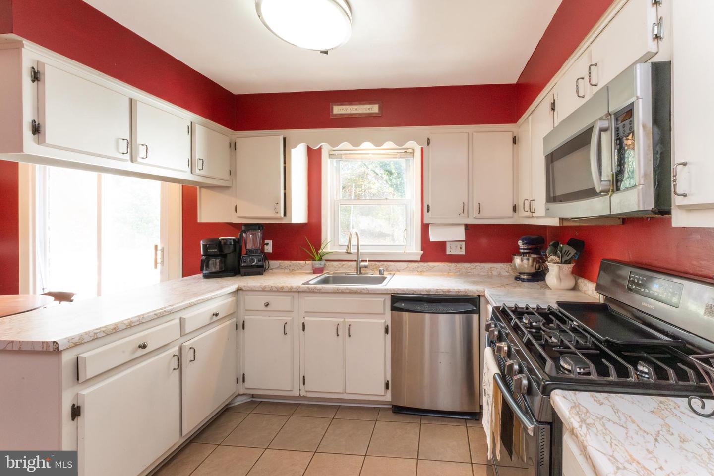 9723 COUNSELLOR DR, VIENNA, Virginia 22181, 4 Bedrooms Bedrooms, ,2 BathroomsBathrooms,Residential,For sale,9723 COUNSELLOR DR,VAFX2210480 MLS # VAFX2210480