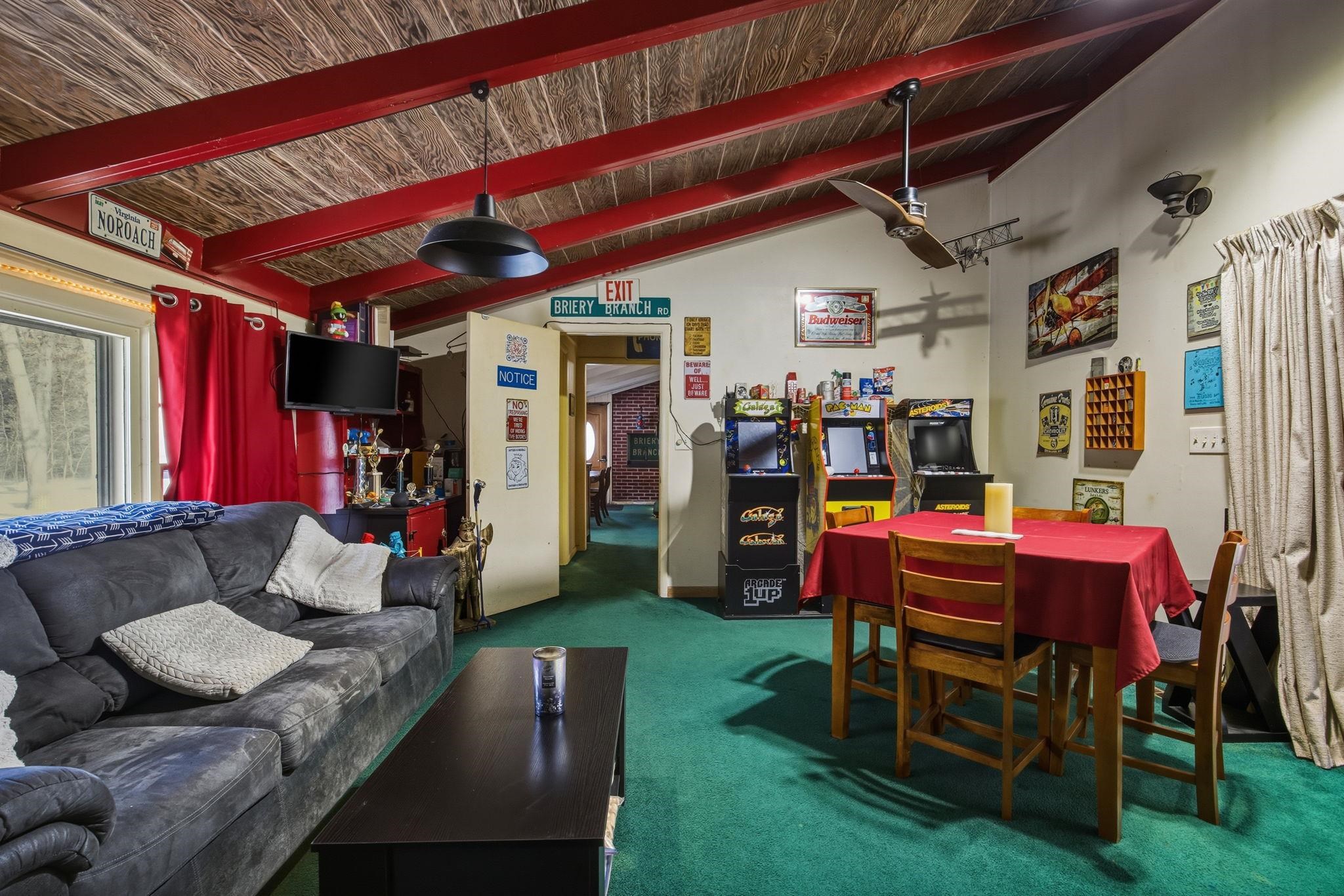 9897 BRIERY BRANCH RD, DAYTON, Virginia 22821, 3 Bedrooms Bedrooms, ,2 BathroomsBathrooms,Residential,Stunning Mtn. Retreat,9897 BRIERY BRANCH RD,672899 MLS # 672899 9897 BRIERY BRANCH RD, DAYTON, Virginia 22821, 3 Bedrooms Bedrooms, ,2 BathroomsBathrooms,Residential,Stunning Mtn. Retreat,9897 BRIERY BRANCH RD,672899 MLS # 672899