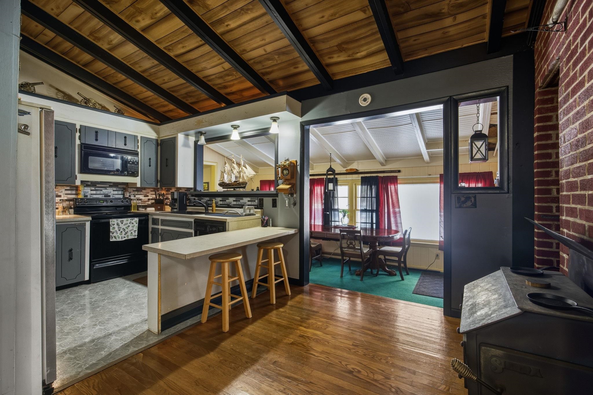 9897 BRIERY BRANCH RD, DAYTON, Virginia 22821, 3 Bedrooms Bedrooms, ,2 BathroomsBathrooms,Residential,Stunning Mtn. Retreat,9897 BRIERY BRANCH RD,672899 MLS # 672899 9897 BRIERY BRANCH RD, DAYTON, Virginia 22821, 3 Bedrooms Bedrooms, ,2 BathroomsBathrooms,Residential,Stunning Mtn. Retreat,9897 BRIERY BRANCH RD,672899 MLS # 672899