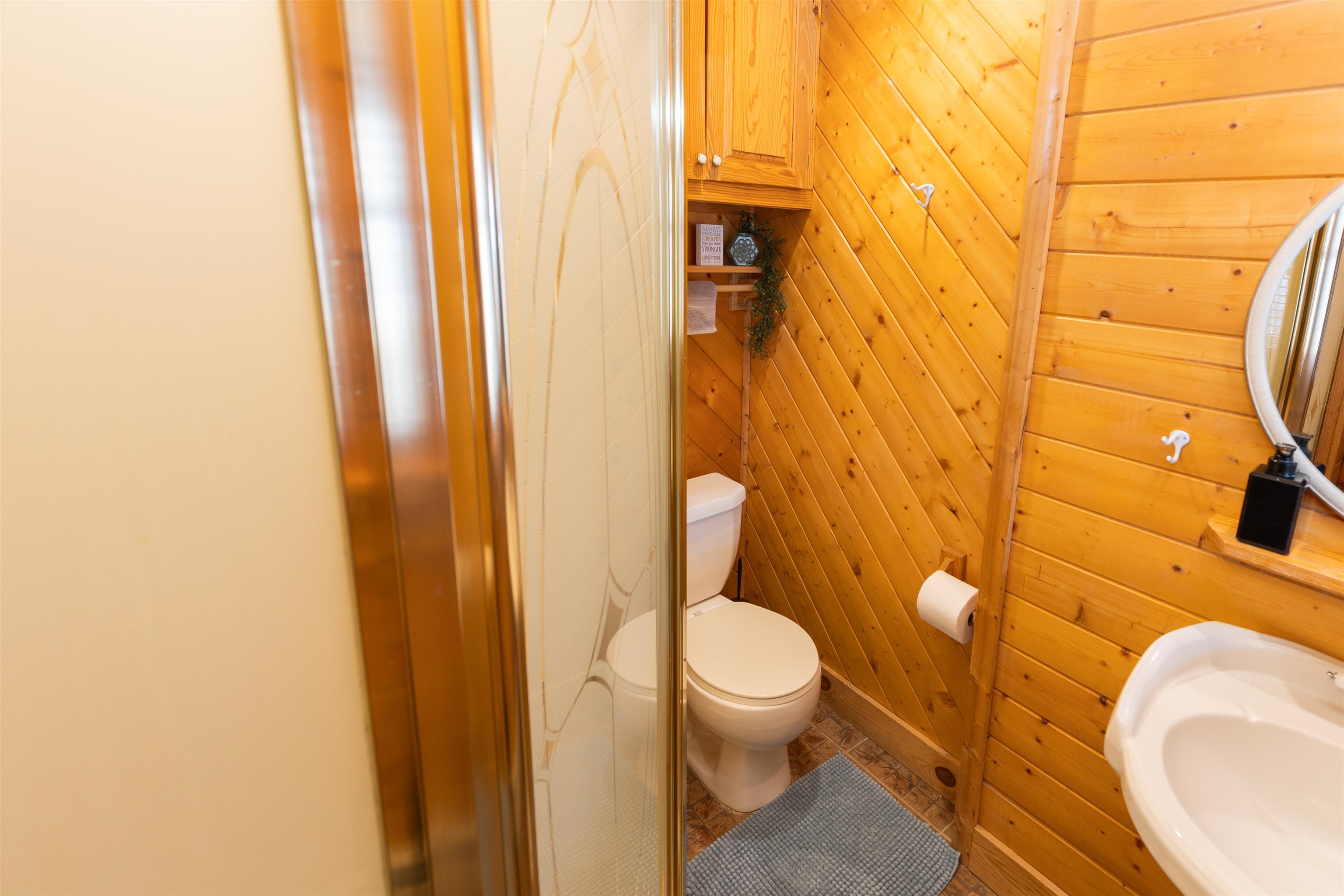 166 DEER DR, MCGAHEYSVILLE, Virginia 22840, 4 Bedrooms Bedrooms, ,4 BathroomsBathrooms,Residential,166 DEER DR,672900 MLS # 672900