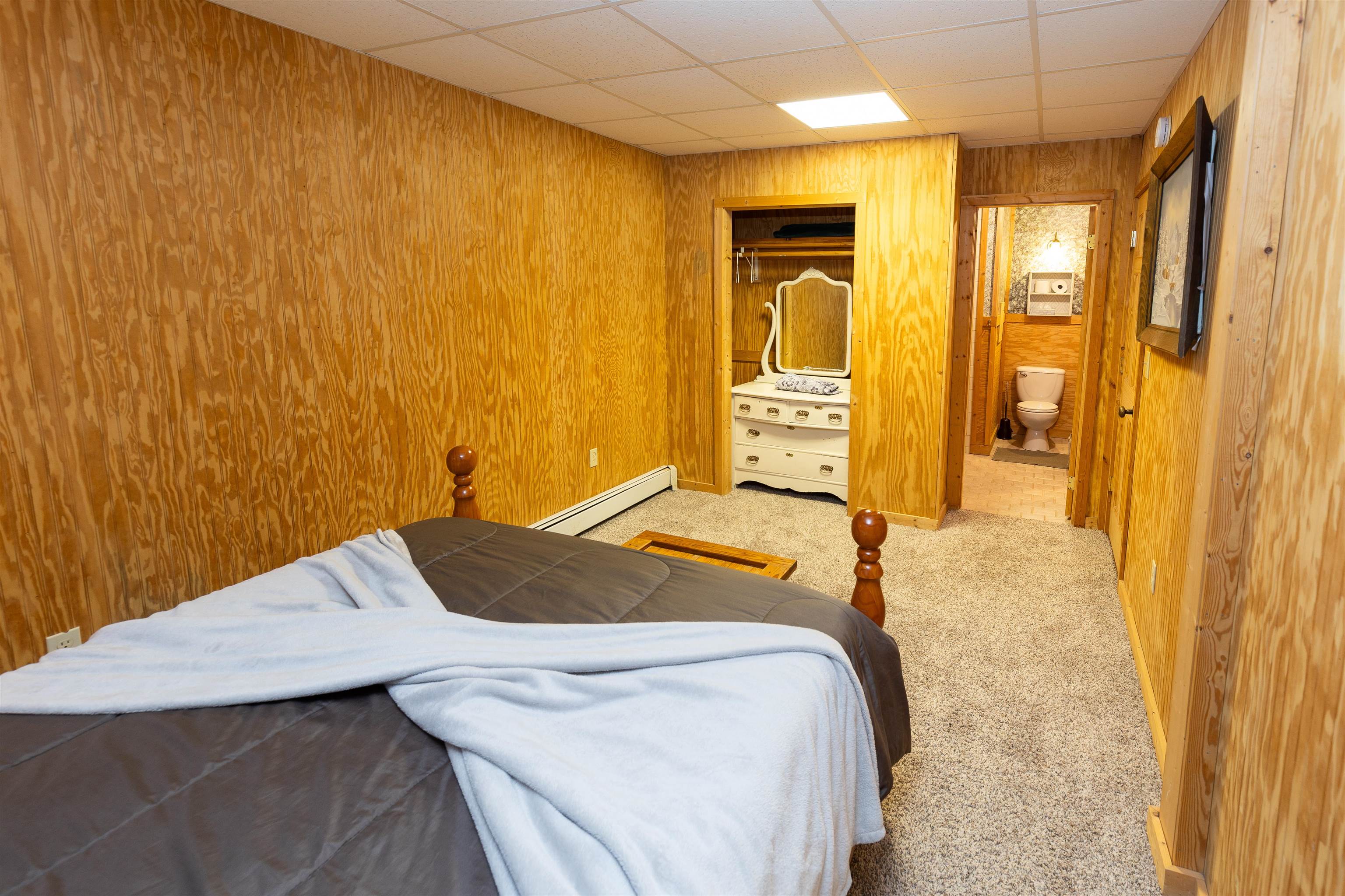 166 DEER DR, MCGAHEYSVILLE, Virginia 22840, 4 Bedrooms Bedrooms, ,4 BathroomsBathrooms,Residential,166 DEER DR,672900 MLS # 672900