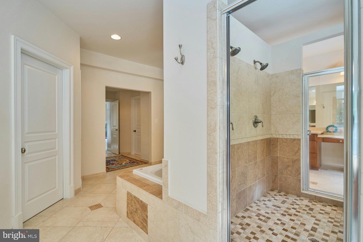 10300 HAMPTON RD, FAIRFAX STATION, Virginia 22039, 6 Bedrooms Bedrooms, ,5 BathroomsBathrooms,Residential,For sale,10300 HAMPTON RD,VAFX2246718 MLS # VAFX2246718