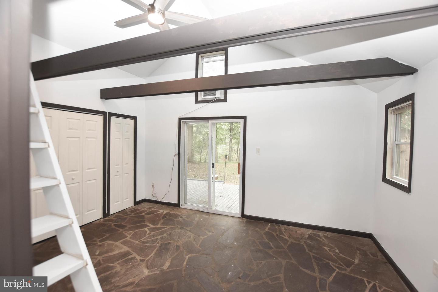 420 WHITE OAK LN, BLUEMONT, Virginia 20135, 2 Bedrooms Bedrooms, ,1 BathroomBathrooms,Residential,For sale,420 WHITE OAK LN,VACL2006018 MLS # VACL2006018