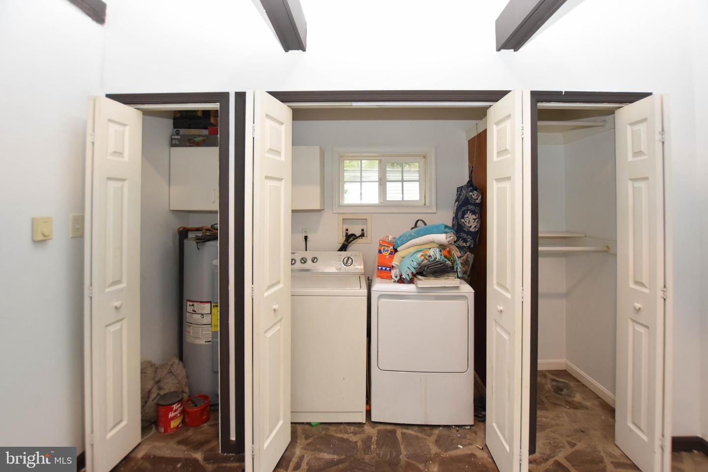 420 WHITE OAK LN, BLUEMONT, Virginia 20135, 2 Bedrooms Bedrooms, ,1 BathroomBathrooms,Residential,For sale,420 WHITE OAK LN,VACL2006018 MLS # VACL2006018