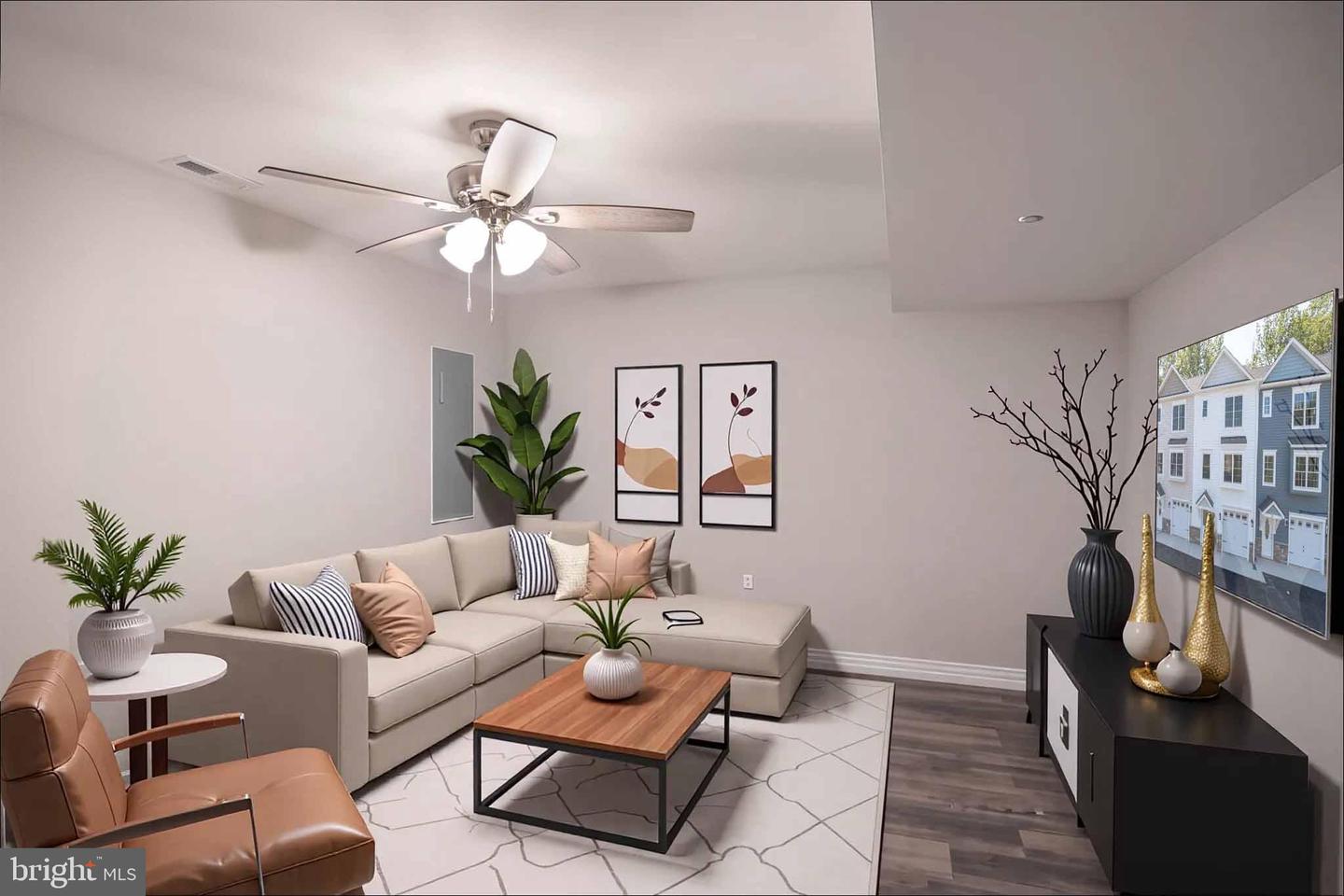 31 DUCK ST W, FRONT ROYAL, Virginia 22630, 3 Bedrooms Bedrooms, ,3 BathroomsBathrooms,Residential,For sale,31 DUCK ST W,VAWR2012254 MLS # VAWR2012254