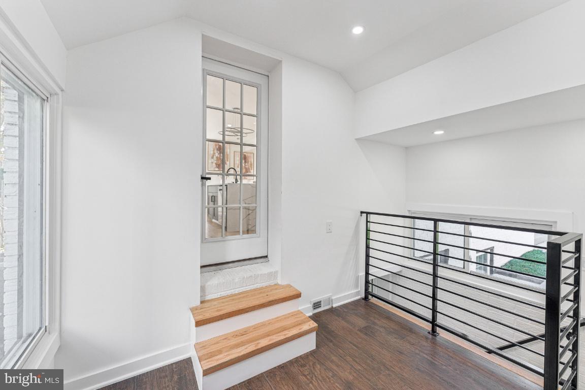 1400 FRANKLIN ST NE, WASHINGTON, District Of Columbia 20018, ,Residential,For sale,1400 FRANKLIN ST NE,DCDC2235738 MLS # DCDC2235738