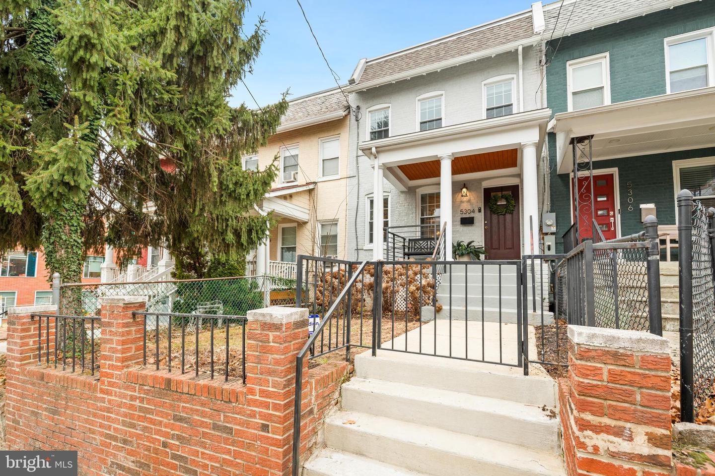 5304 8TH ST NW, WASHINGTON, District Of Columbia 20011, 4 Bedrooms Bedrooms, ,3 BathroomsBathrooms,Residential,For sale,5304 8TH ST NW,DCDC2239290 MLS # DCDC2239290