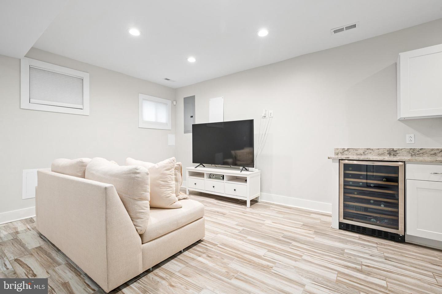 5304 8TH ST NW, WASHINGTON, District Of Columbia 20011, 4 Bedrooms Bedrooms, ,3 BathroomsBathrooms,Residential,For sale,5304 8TH ST NW,DCDC2239290 MLS # DCDC2239290