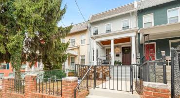 5304 8TH ST NW, WASHINGTON, District Of Columbia 20011, 4 Bedrooms Bedrooms, ,3 BathroomsBathrooms,Residential,For sale,5304 8TH ST NW,DCDC2239290 MLS # DCDC2239290