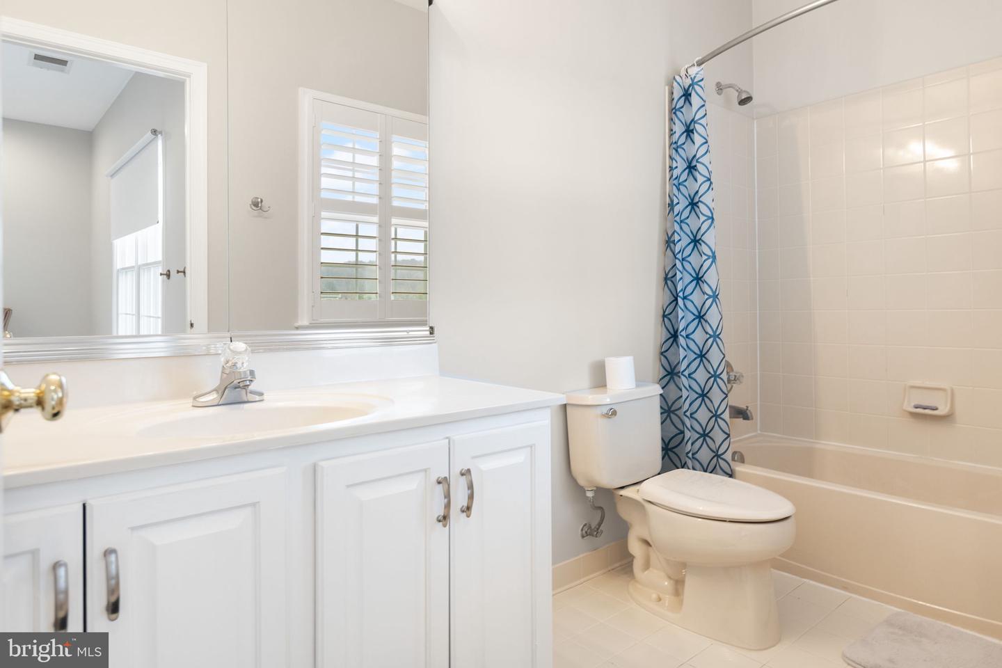 15058 BANKFIELD DR, WATERFORD, Virginia 20197, 5 Bedrooms Bedrooms, ,6 BathroomsBathrooms,Residential,For sale,15058 BANKFIELD DR,VALO2113216 MLS # VALO2113216