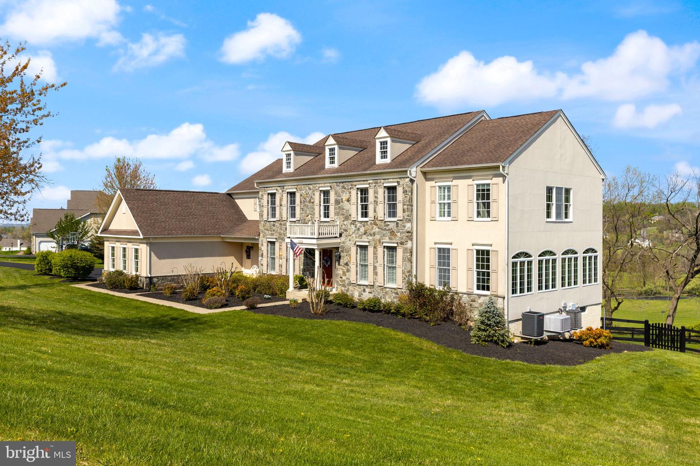 15058 BANKFIELD DR, WATERFORD, Virginia 20197, 5 Bedrooms Bedrooms, ,6 BathroomsBathrooms,Residential,For sale,15058 BANKFIELD DR,VALO2113216 MLS # VALO2113216