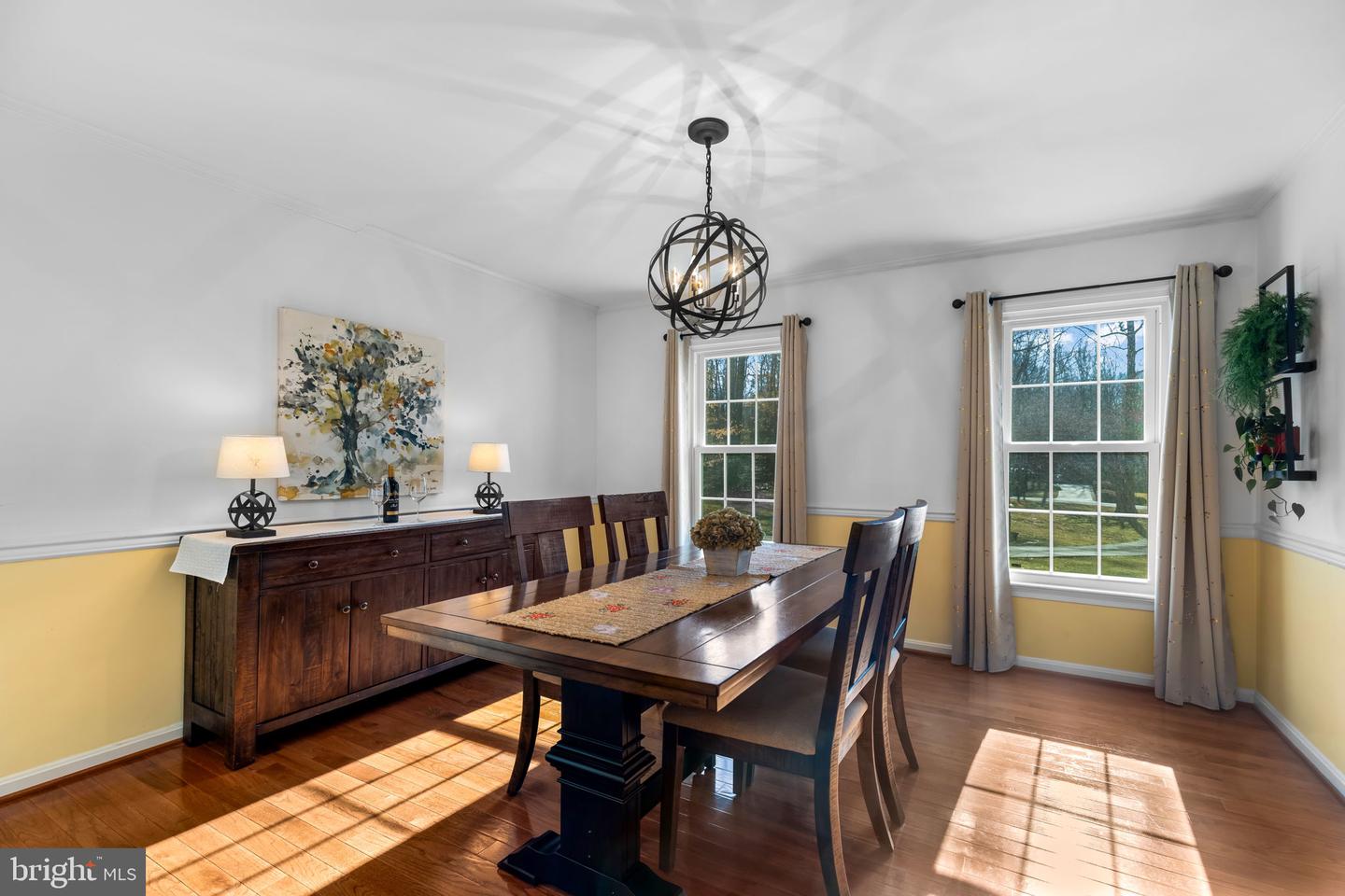 5356 WADE LN, WOODBRIDGE, Virginia 22192, 4 Bedrooms Bedrooms, ,2 BathroomsBathrooms,Residential,For sale,5356 WADE LN,VAPW2110664 MLS # VAPW2110664