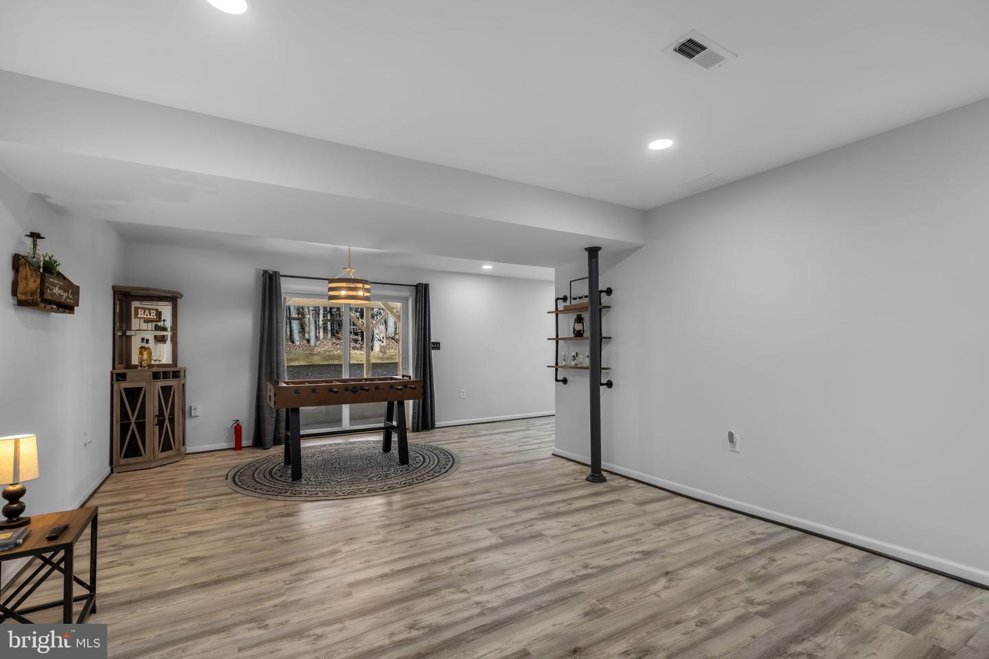 5356 WADE LN, WOODBRIDGE, Virginia 22192, 4 Bedrooms Bedrooms, ,2 BathroomsBathrooms,Residential,For sale,5356 WADE LN,VAPW2110664 MLS # VAPW2110664