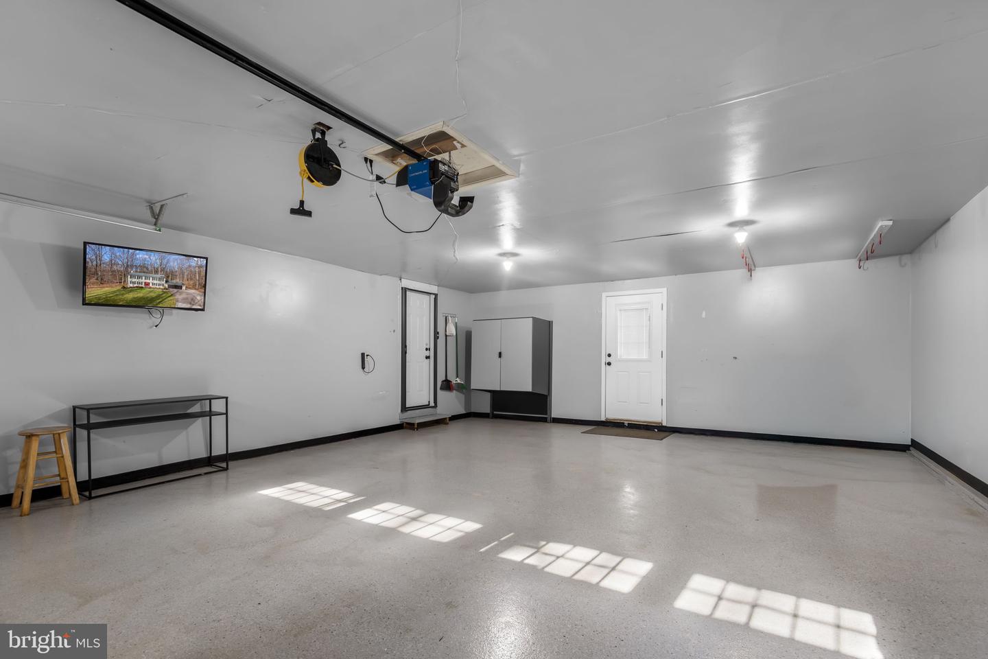 5356 WADE LN, WOODBRIDGE, Virginia 22192, 4 Bedrooms Bedrooms, ,2 BathroomsBathrooms,Residential,For sale,5356 WADE LN,VAPW2110664 MLS # VAPW2110664