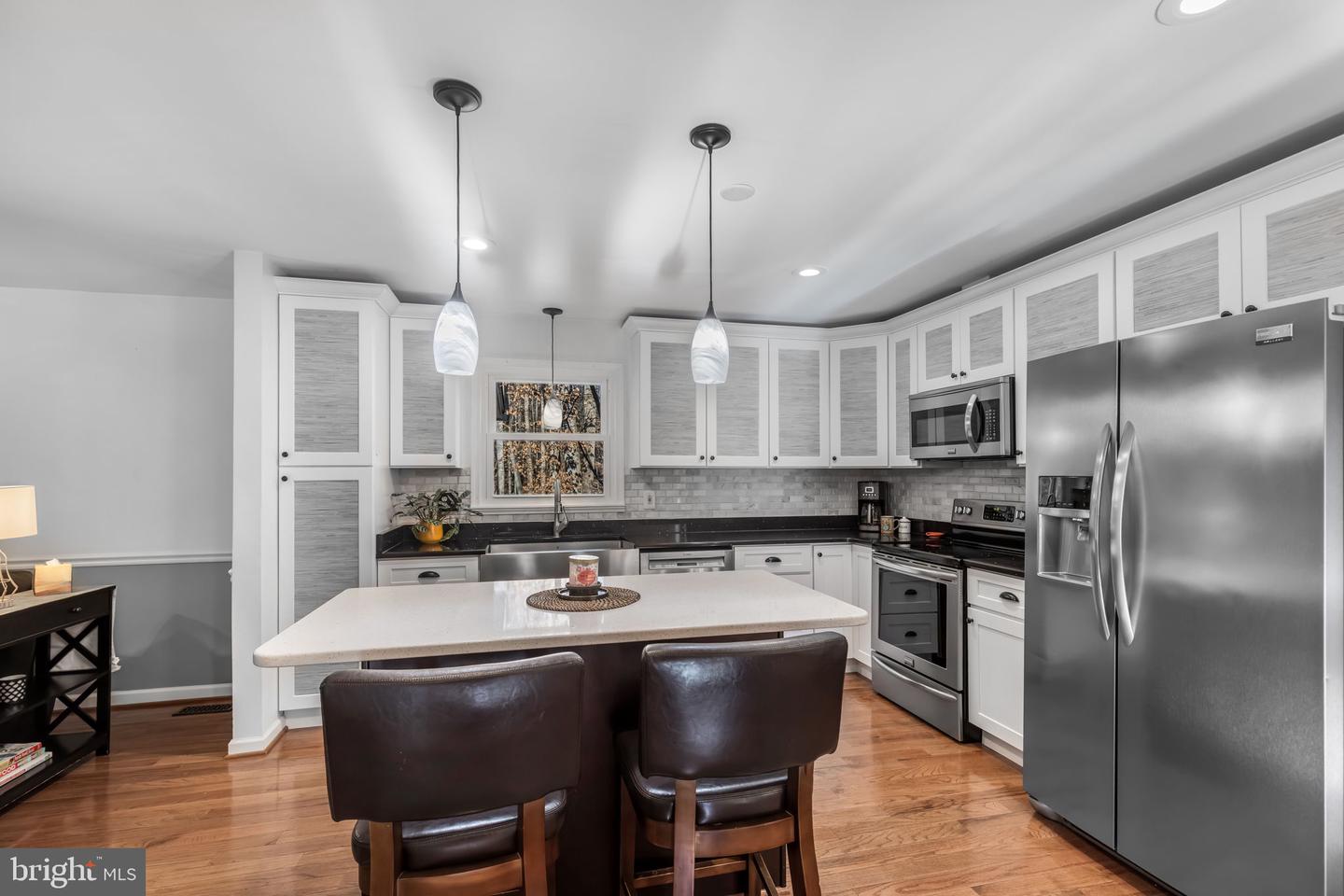 5356 WADE LN, WOODBRIDGE, Virginia 22192, 4 Bedrooms Bedrooms, ,2 BathroomsBathrooms,Residential,For sale,5356 WADE LN,VAPW2110664 MLS # VAPW2110664