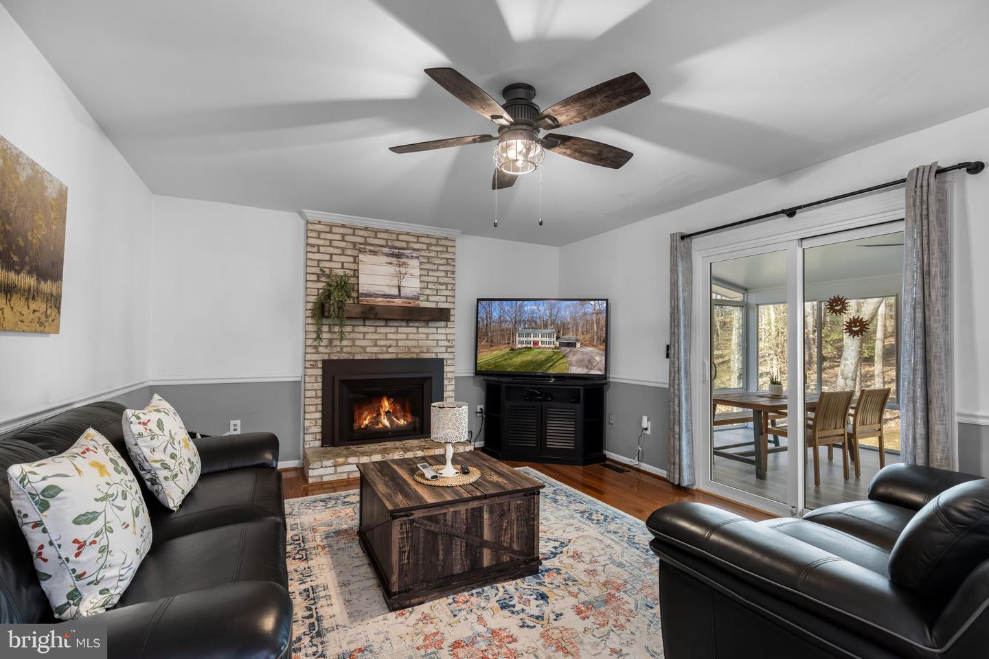 5356 WADE LN, WOODBRIDGE, Virginia 22192, 4 Bedrooms Bedrooms, ,2 BathroomsBathrooms,Residential,For sale,5356 WADE LN,VAPW2110664 MLS # VAPW2110664