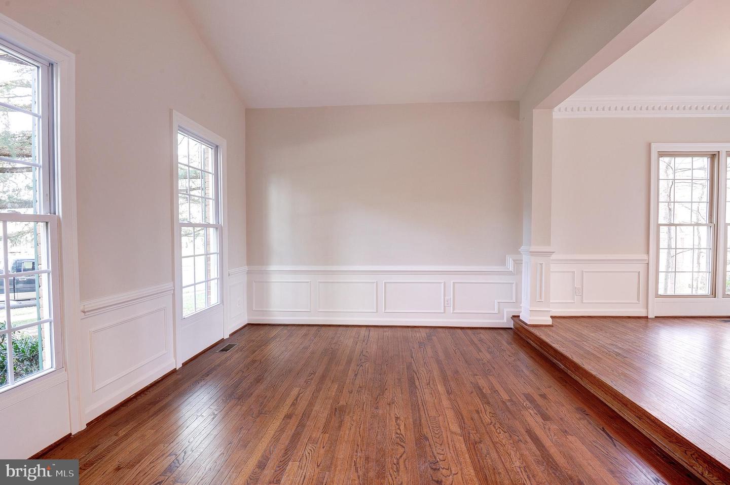 11913 CHAMPION LAKE CT, HERNDON, Virginia 20170, 4 Bedrooms Bedrooms, 12 Rooms Rooms,3 BathroomsBathrooms,Residential,For sale,11913 CHAMPION LAKE CT,VAFX2286234 MLS # VAFX2286234