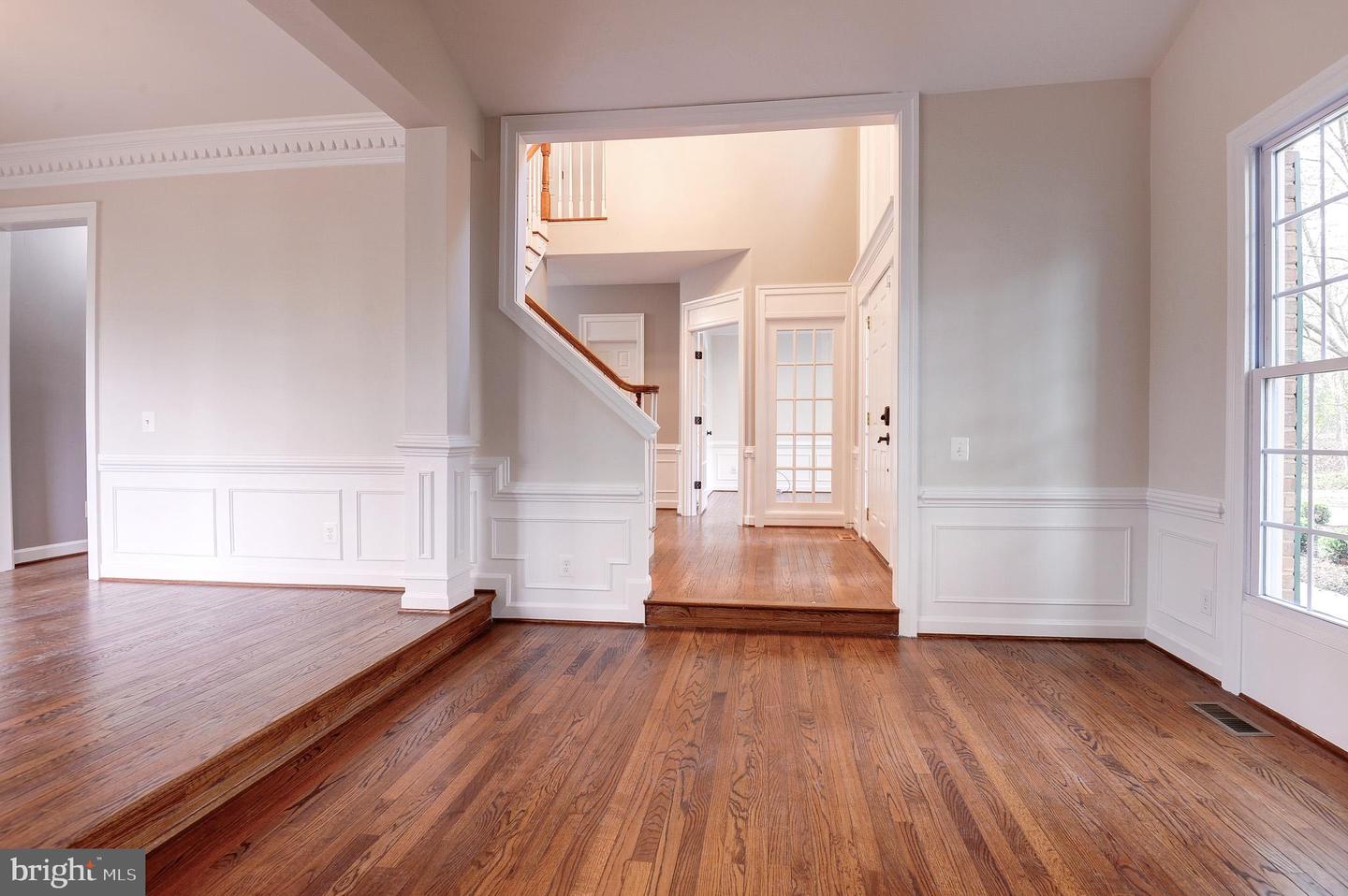 11913 CHAMPION LAKE CT, HERNDON, Virginia 20170, 4 Bedrooms Bedrooms, 12 Rooms Rooms,3 BathroomsBathrooms,Residential,For sale,11913 CHAMPION LAKE CT,VAFX2286234 MLS # VAFX2286234