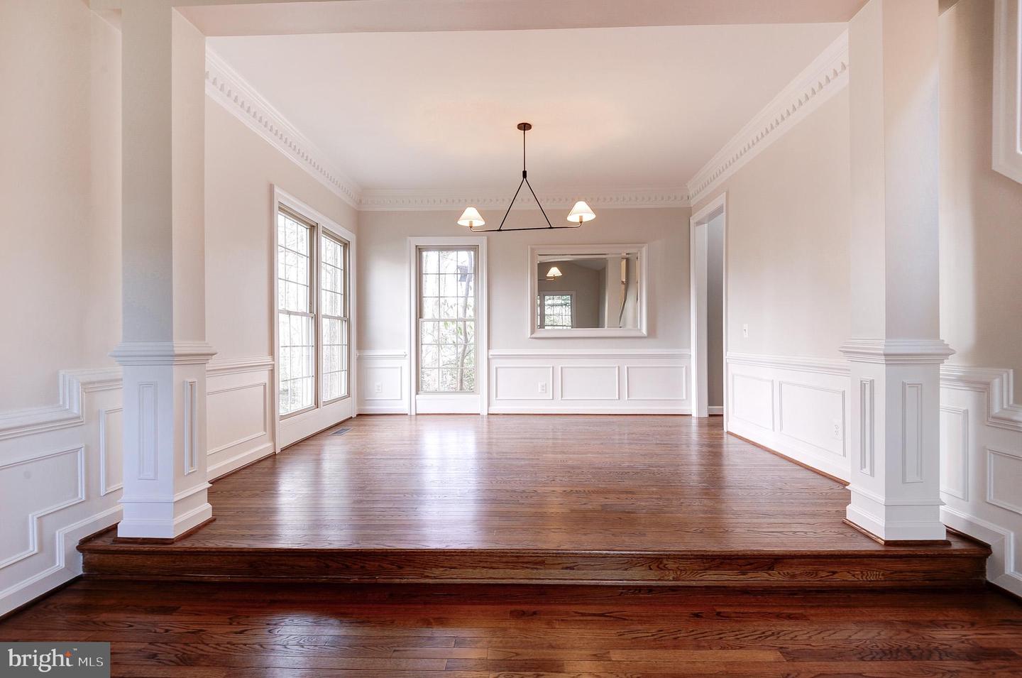 11913 CHAMPION LAKE CT, HERNDON, Virginia 20170, 4 Bedrooms Bedrooms, 12 Rooms Rooms,3 BathroomsBathrooms,Residential,For sale,11913 CHAMPION LAKE CT,VAFX2286234 MLS # VAFX2286234