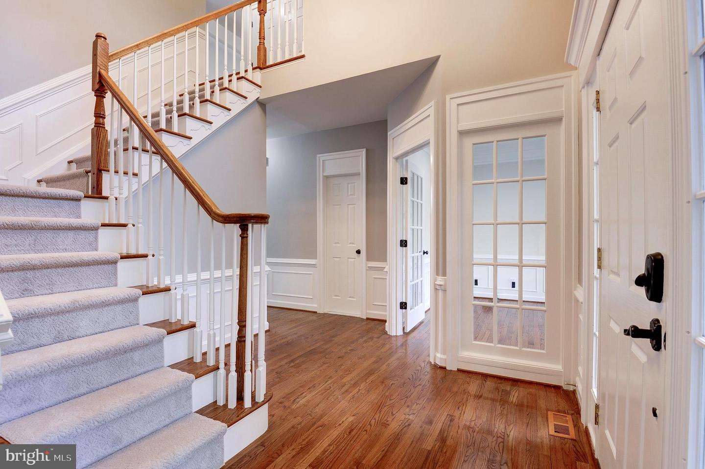 11913 CHAMPION LAKE CT, HERNDON, Virginia 20170, 4 Bedrooms Bedrooms, 12 Rooms Rooms,3 BathroomsBathrooms,Residential,For sale,11913 CHAMPION LAKE CT,VAFX2286234 MLS # VAFX2286234