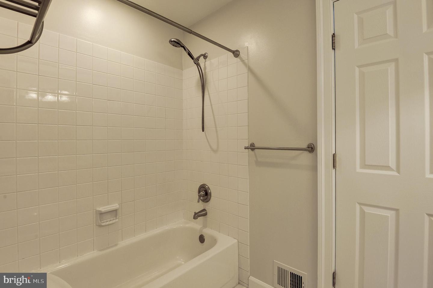 11913 CHAMPION LAKE CT, HERNDON, Virginia 20170, 4 Bedrooms Bedrooms, 12 Rooms Rooms,3 BathroomsBathrooms,Residential,For sale,11913 CHAMPION LAKE CT,VAFX2286234 MLS # VAFX2286234