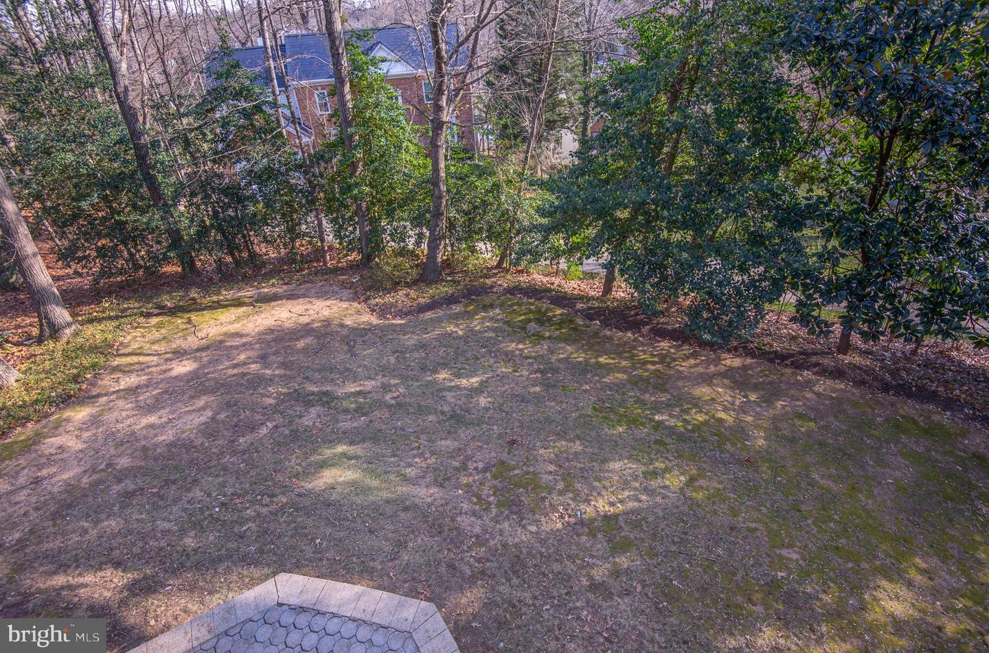 11913 CHAMPION LAKE CT, HERNDON, Virginia 20170, 4 Bedrooms Bedrooms, 12 Rooms Rooms,3 BathroomsBathrooms,Residential,For sale,11913 CHAMPION LAKE CT,VAFX2286234 MLS # VAFX2286234