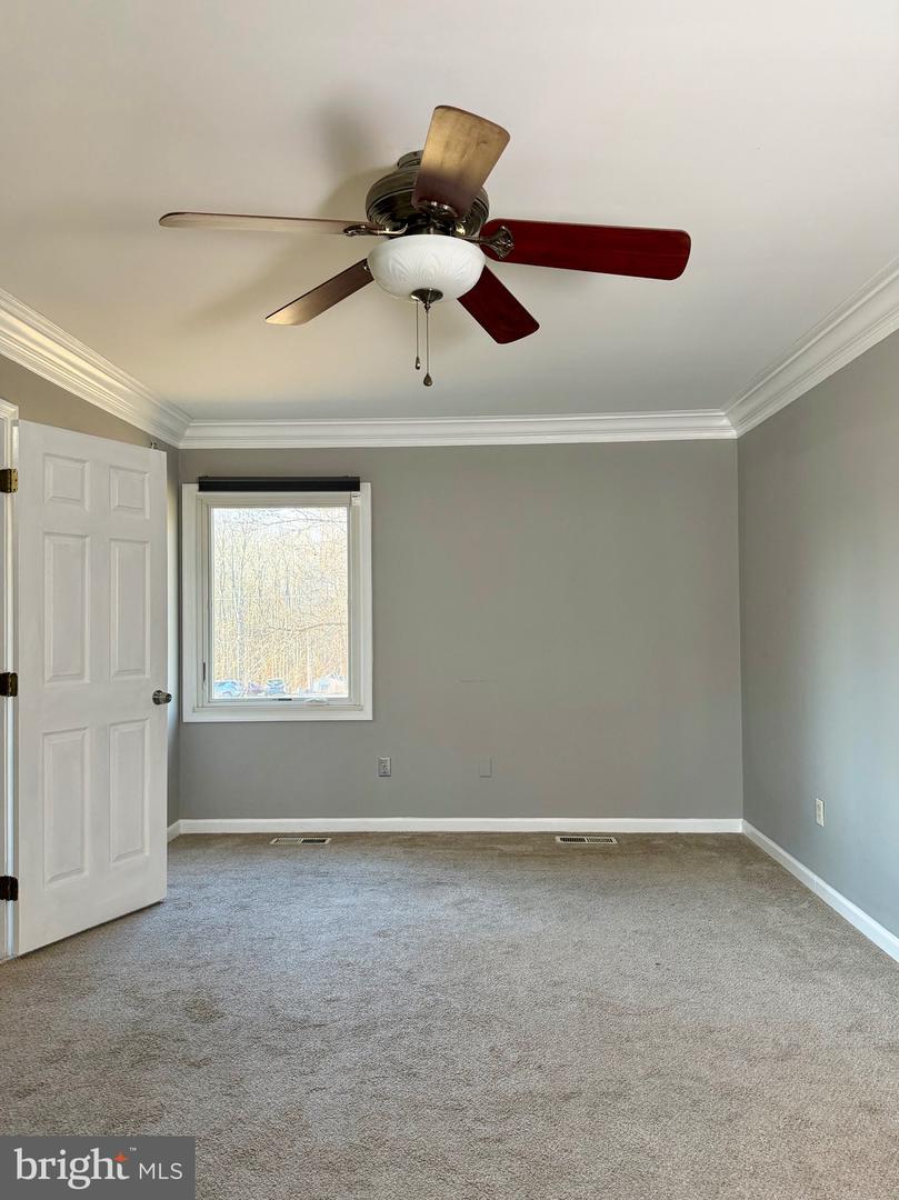 11719 GORDON RD, FREDERICKSBURG, Virginia 22407, 3 Bedrooms Bedrooms, 5 Rooms Rooms,2 BathroomsBathrooms,Residential,For sale,11719 GORDON RD,VASP2038950 MLS # VASP2038950