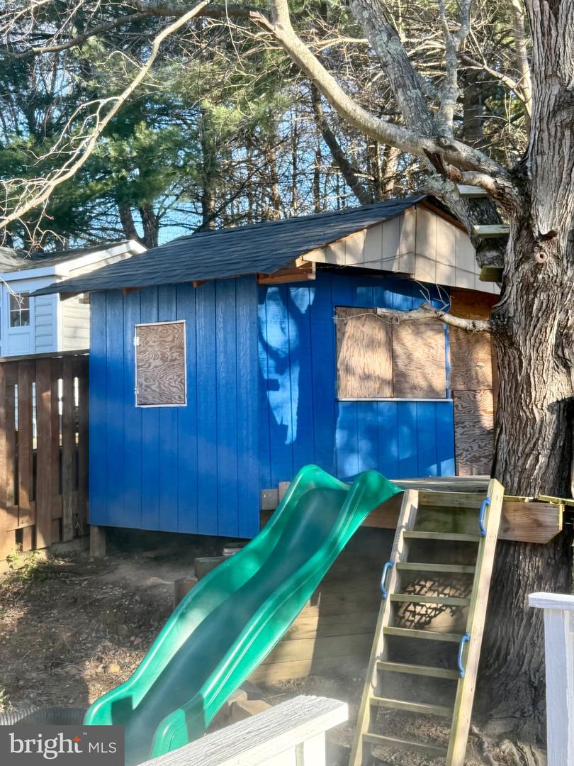 11719 GORDON RD, FREDERICKSBURG, Virginia 22407, 3 Bedrooms Bedrooms, 5 Rooms Rooms,2 BathroomsBathrooms,Residential,For sale,11719 GORDON RD,VASP2038950 MLS # VASP2038950