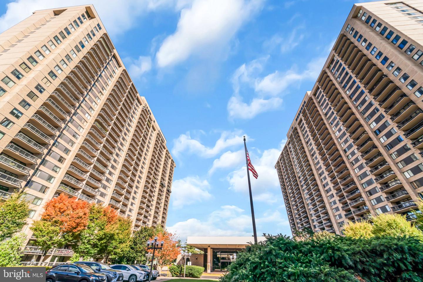 3701 S GEORGE MASON DR #401N, FALLS CHURCH, Virginia 22041, 1 Bedroom Bedrooms, ,1 BathroomBathrooms,Residential,For sale,3701 S GEORGE MASON DR #401N,VAFX2288056 MLS # VAFX2288056