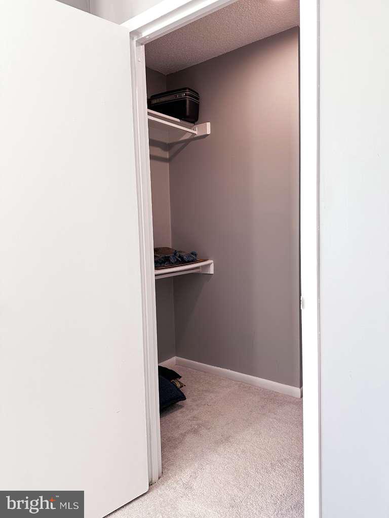 3701 S GEORGE MASON DR #401N, FALLS CHURCH, Virginia 22041, 1 Bedroom Bedrooms, ,1 BathroomBathrooms,Residential,For sale,3701 S GEORGE MASON DR #401N,VAFX2288056 MLS # VAFX2288056