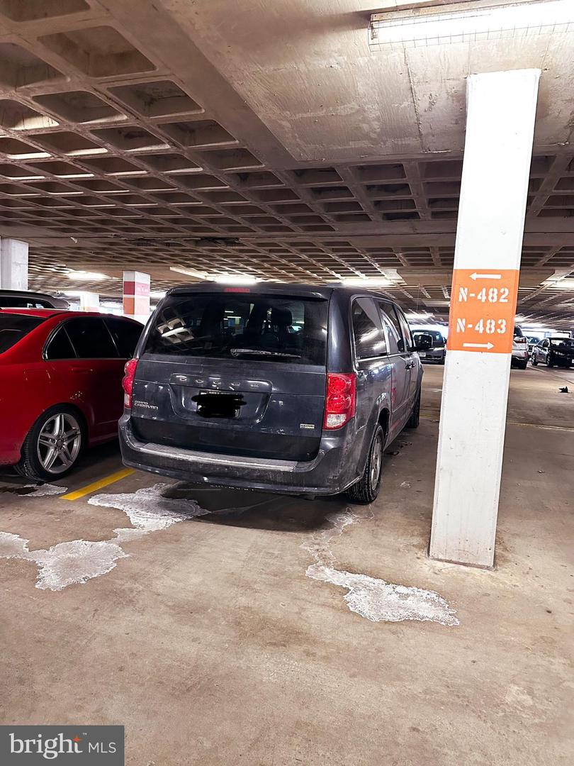 3701 S GEORGE MASON DR #401N, FALLS CHURCH, Virginia 22041, 1 Bedroom Bedrooms, ,1 BathroomBathrooms,Residential,For sale,3701 S GEORGE MASON DR #401N,VAFX2288056 MLS # VAFX2288056