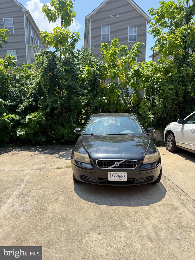 5009 D ST SE #303, WASHINGTON, District Of Columbia 20019, 1 Bedroom Bedrooms, ,1 BathroomBathrooms,Residential,For sale,5009 D ST SE #303,DCDC2243840 MLS # DCDC2243840