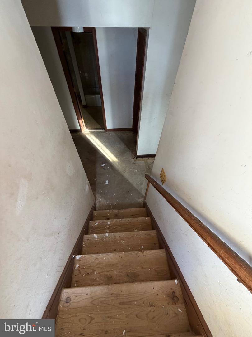 224 WHITSONS RUN, STAFFORD, Virginia 22554, 5 Bedrooms Bedrooms, ,3 BathroomsBathrooms,Residential,For sale,224 WHITSONS RUN,VAST2045592 MLS # VAST2045592